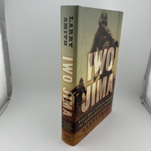 Iwo Jima : World War II Veterans Remember the Greatest Battle of the Pacific - Picture 2 of 3